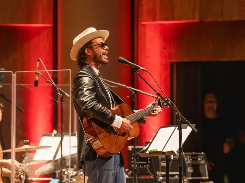 Amos Lee & Indigo Girls tickets